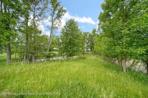 7275 W Winegar Rd, Perry, MI 48872