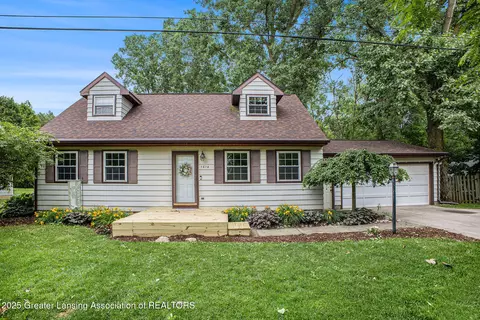 Exterior - 1614 N Eifert Rd, Holt, MI 48842 photo 1 of 3
