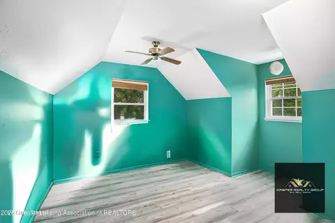Bedroom - 1614 N Eifert Rd, Holt, MI 48842 photo 6 of 10