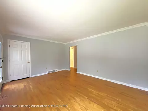 Living - 6910 Cooper Rd, Lansing, MI 48911 photo 1 of 2