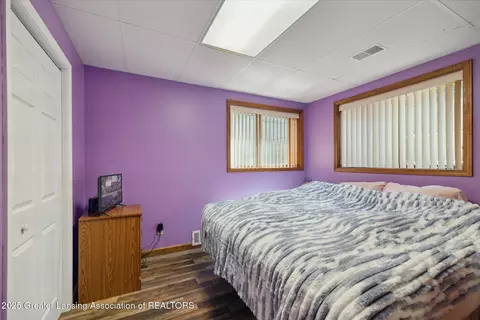 Bedroom - 4084 Hulett Rd, Okemos, MI 48864 photo 8 of 9
