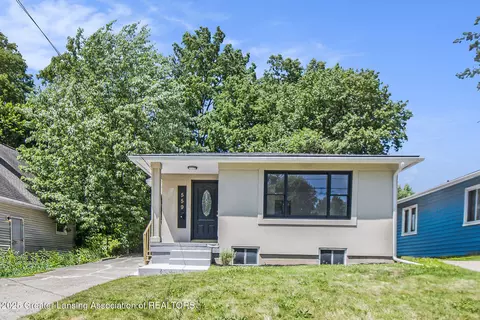 559 Lincoln Ave, Lansing, MI 48910