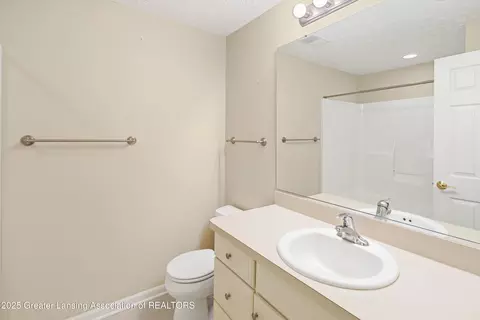 Bath - 4163 Hamlet Cv, Bath, MI 48808 photo 3 of 3