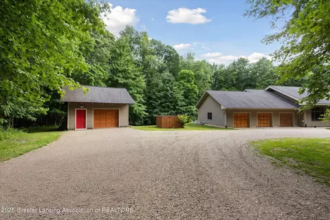 Exterior - 1670 Milton Rd, Perry, MI 48872 photo 16 of 16