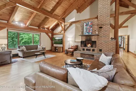 Living - 1670 Milton Rd, Perry, MI 48872 photo 1 of 1