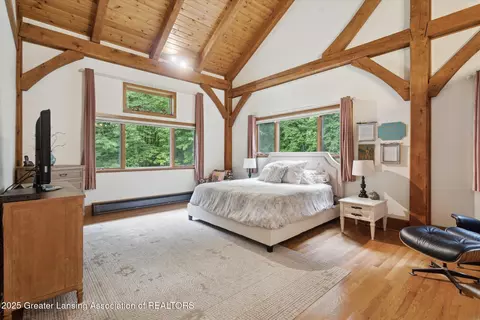 Bedroom - 1670 Milton Rd, Perry, MI 48872 photo 2 of 8