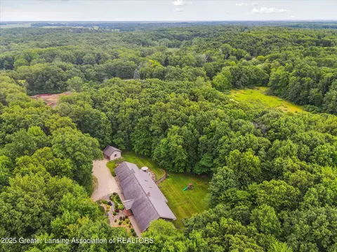 View/Area - 1670 Milton Rd, Perry, MI 48872 photo 5 of 10
