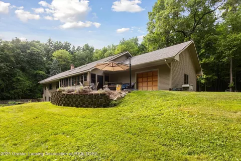 Exterior - 1670 Milton Rd, Perry, MI 48872 photo 9 of 16