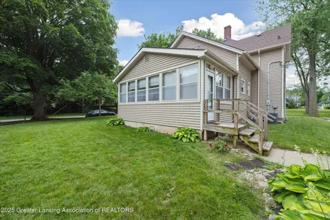 Exterior - 409 E Higham St, Saint Johns, MI 48879 photo 12 of 12