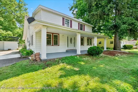 937 W Miller Rd, Lansing, MI 48911
