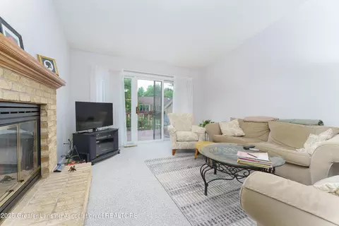 6528 Springtree Ln #31, Lansing, MI 48917 photo 14