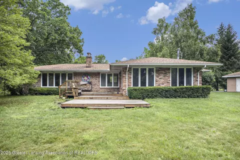 4825 Thurlby Rd, Mason, MI 48854 photo 3
