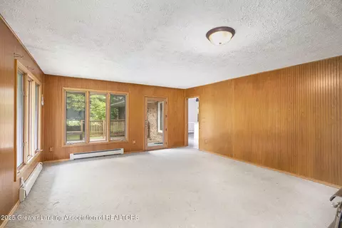 4825 Thurlby Rd, Mason, MI 48854 photo 15