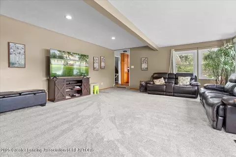 Living - 13543 Turner Rd, Dewitt, MI 48820 photo 2 of 2