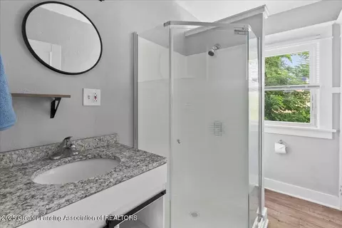 Bath - 820 Middle St, Lansing, MI 48915 photo 1 of 1