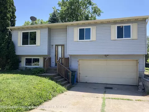 5704 Selfridge Blvd, Lansing, MI 48911