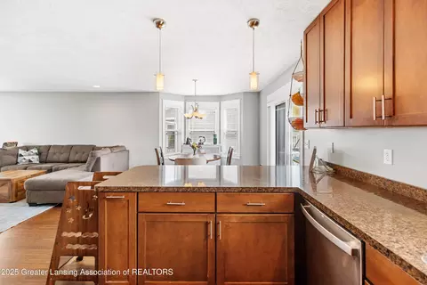13820 Myrtle Dr, Dewitt, MI 48820 photo 15