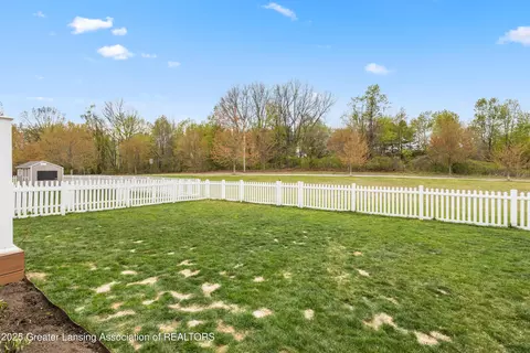 13820 Myrtle Dr, Dewitt, MI 48820 photo 44