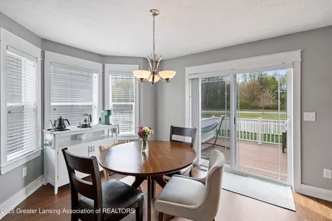 13820 Myrtle Dr, Dewitt, MI 48820 photo 9