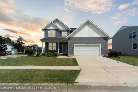 652 Anhinga Dr, East Lansing, MI 48823