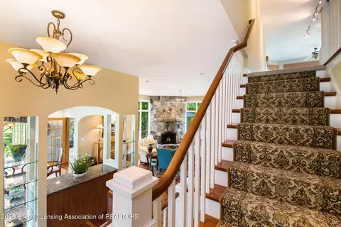 Entry Way - 10696 W Clark Rd, Eagle, MI 48822 photo 6 of 9