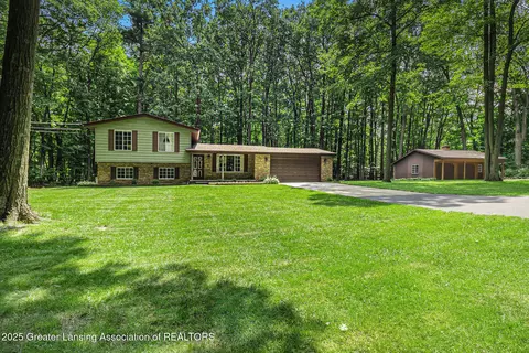 3741 Baldwin Rd, Metamora, MI 48455
