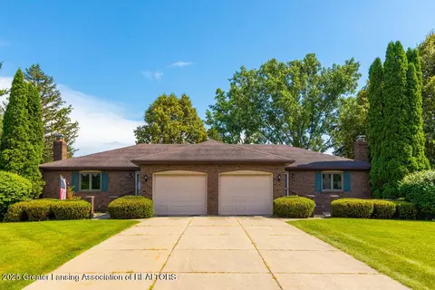 70 Apple Blossom Ln, Okemos, MI 48864