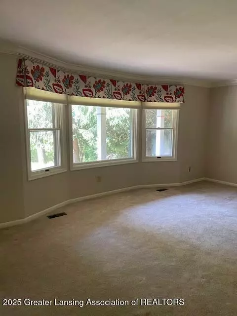 Undisclosed, Okemos, MI 48864 photo 6