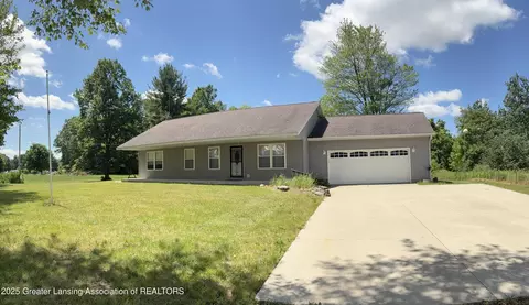 5205 N Bailey Rd, Coral, MI 49322