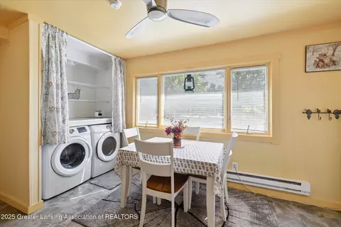 8301 S Dewitt Rd, Dewitt, MI 48820 photo 14