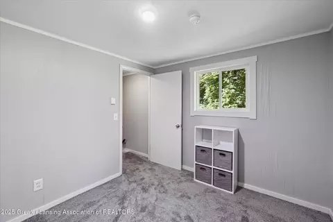 8301 S Dewitt Rd, Dewitt, MI 48820 photo 20
