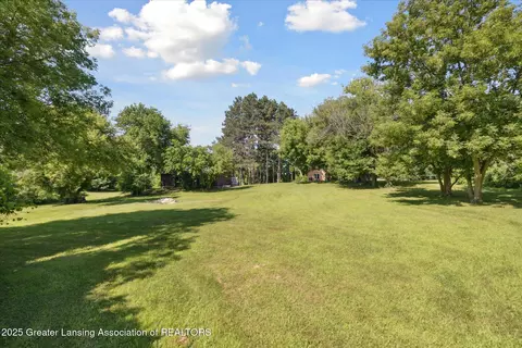 8301 S Dewitt Rd, Dewitt, MI 48820 photo 32