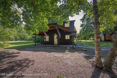 8301 S Dewitt Rd, Dewitt, MI 48820 photo 41