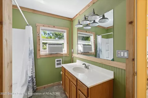 8301 S Dewitt Rd, Dewitt, MI 48820 photo 17
