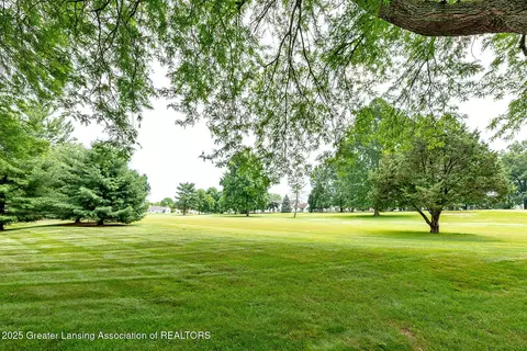 Exterior - 5916 Okemos Rd, Haslett, MI 48840 photo 3 of 3