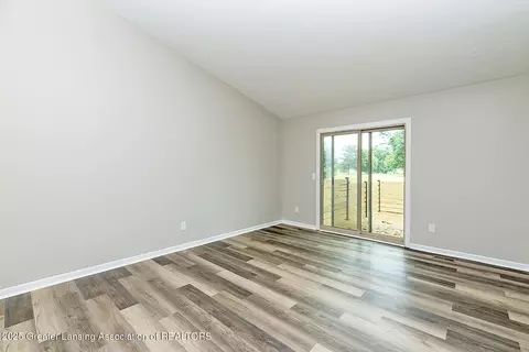 Living - 5916 Okemos Rd, Haslett, MI 48840 photo 1 of 4
