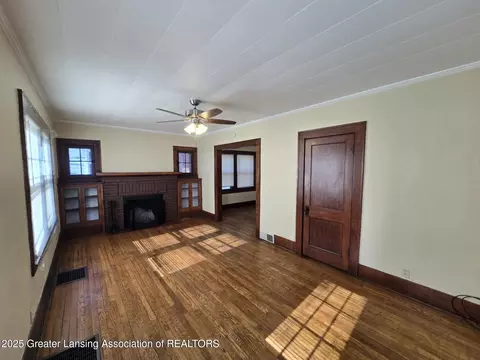 Living - 123 E Mt Hope Ave, Lansing, MI 48910 photo 1 of 7