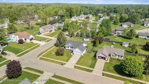 View/Area - 10053 Deblind Cir, Dimondale, MI 48821 photo 2 of 6
