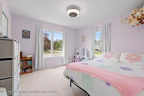 Bedroom - 10053 Deblind Cir, Dimondale, MI 48821 photo 1 of 4