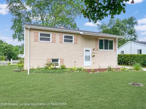 3500 S Catherine St, Lansing, MI 48911