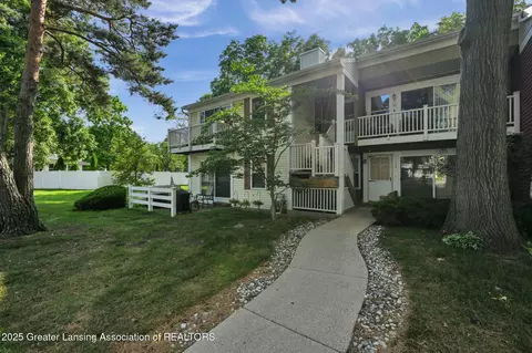 2034 Hamilton Rd #201-19, Okemos, MI 48864