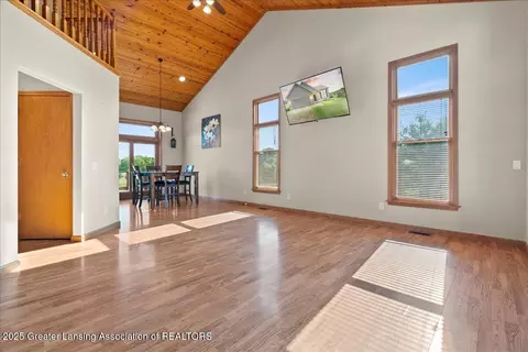 5159 E Pratt Rd, Saint Johns, MI 48879 photo 5