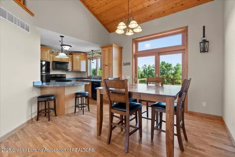 5159 E Pratt Rd, Saint Johns, MI 48879 photo 9