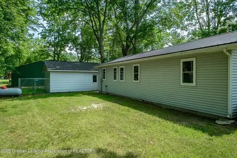 Exterior - 1337 Shepard St, Crystal, MI 48818 photo 3 of 13