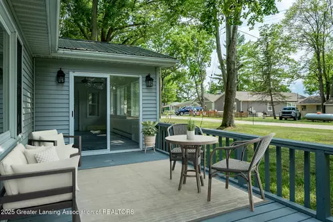 Exterior - 1337 Shepard St, Crystal, MI 48818 photo 6 of 13