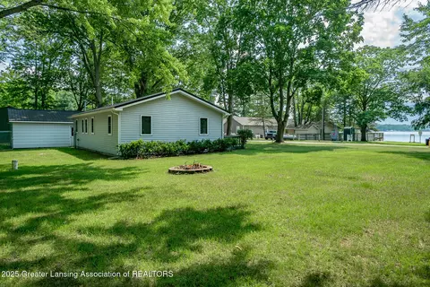 Exterior - 1337 Shepard St, Crystal, MI 48818 photo 2 of 13