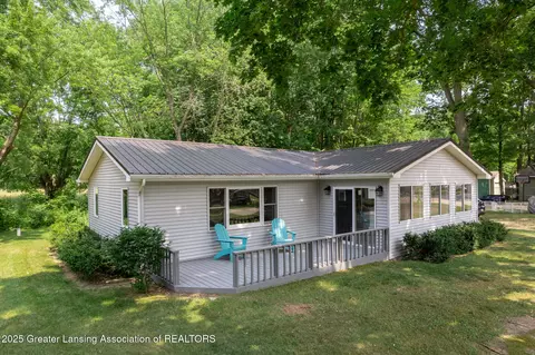 Exterior - 1337 Shepard St, Crystal, MI 48818 photo 11 of 13