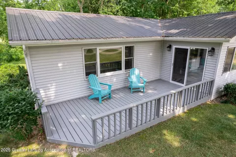 Exterior - 1337 Shepard St, Crystal, MI 48818 photo 10 of 13