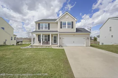4246 Black Cherry Ln, Mason, MI 48854