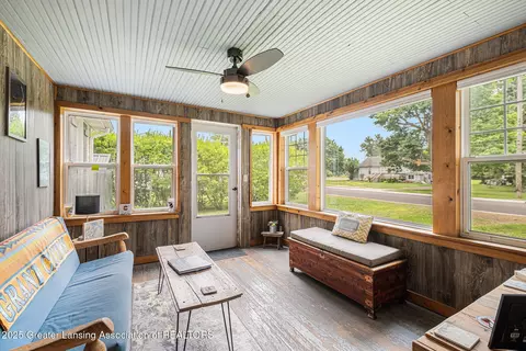 Exterior - 112 Ferry St, Corunna, MI 48817 photo 3 of 7